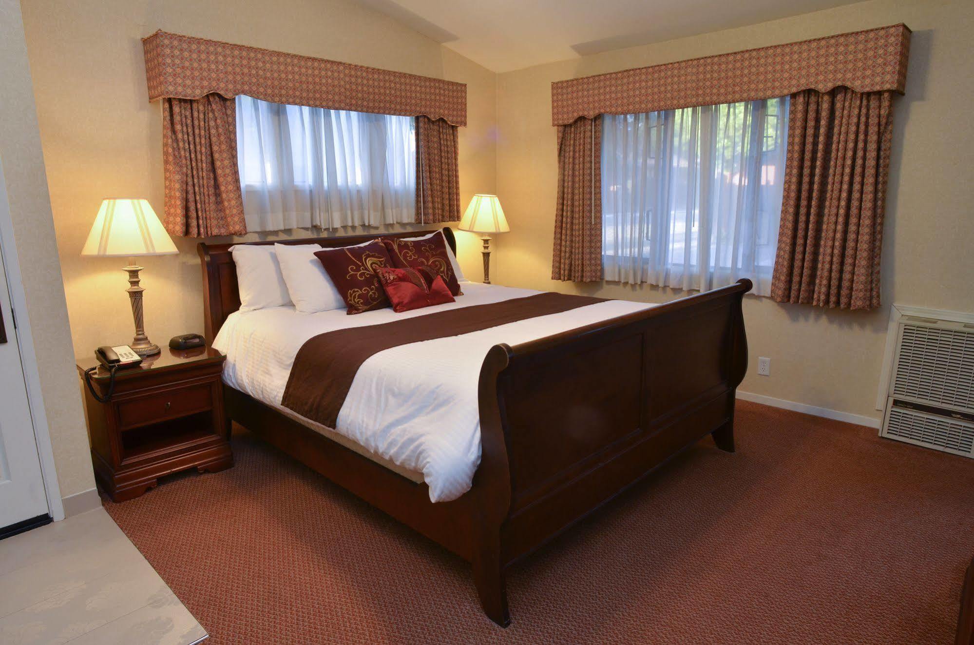 Hotel Rosedale Pacific Grove